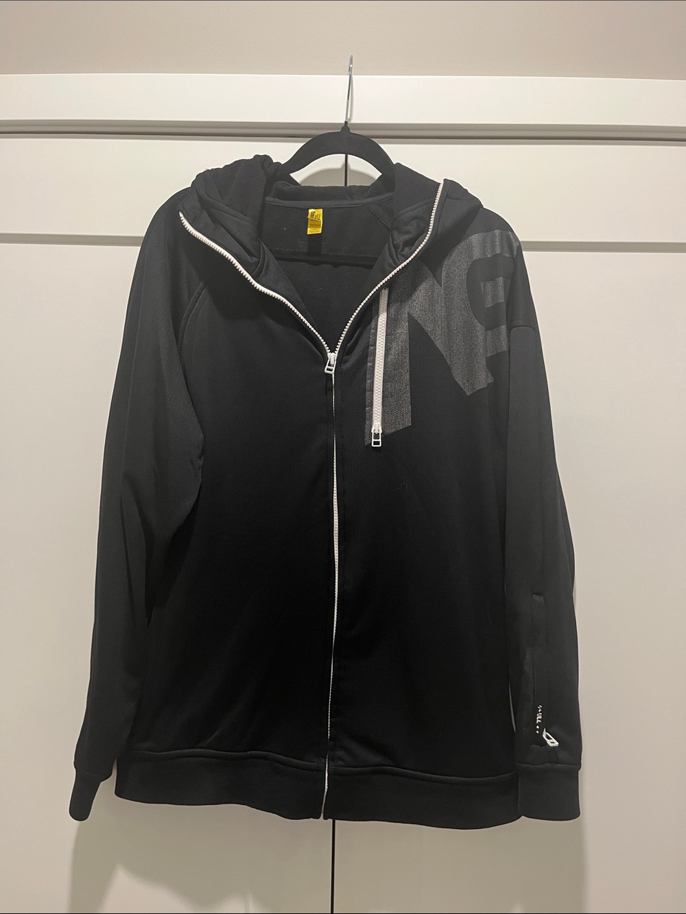 Analog Men's Black Zip-Up Hoodie with Subtle Logo